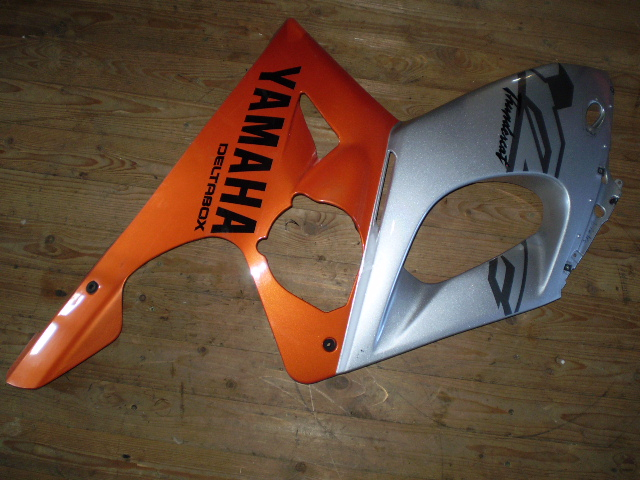 1127 YZF600R 4TV Verkleidung links