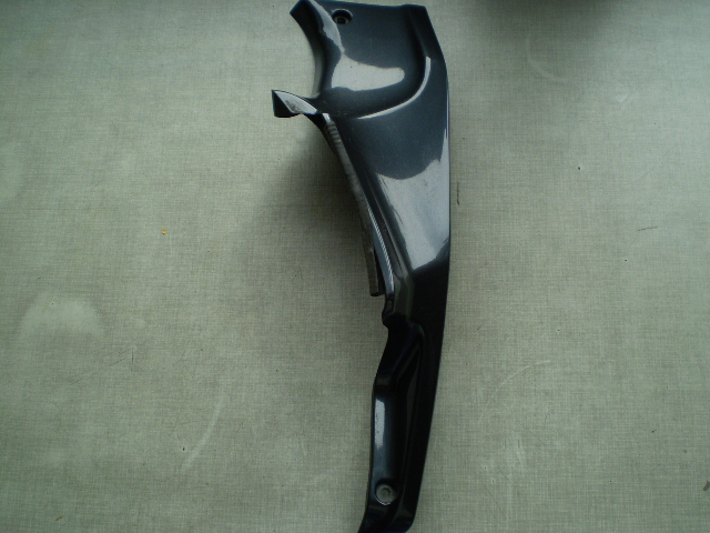 Kawasaki ZZR600 ZX600E Verkleidung Tank rechts