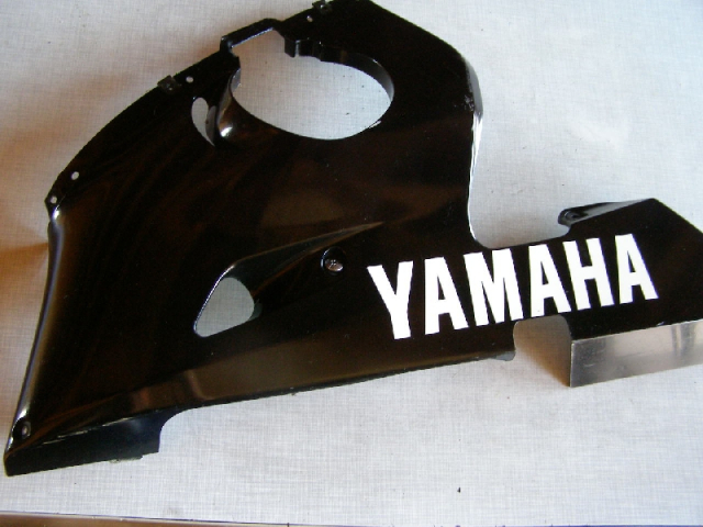 1105 YZF-R6 RJ03 Verkleidung links unten