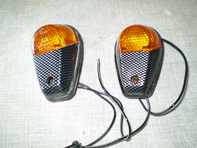 1203 Verkleidungsblinker Carboonlock