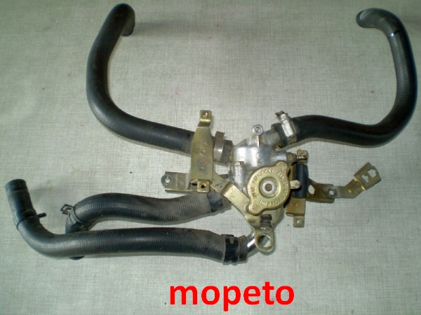 Honda CB1000F SC21 Thermostat Einfüllstutzen Halterung