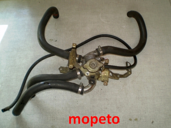 Honda CBR 1000 F SC21 Wassereinfüllstuzen + Leitung