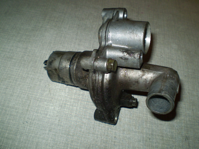 1127 YZF600R 4TV Wasserpumpe