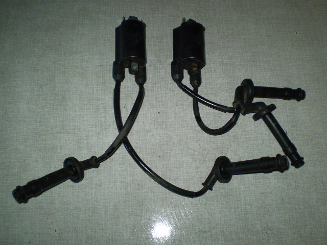Hornet PC36 Zündkerzenstecker + Spulen